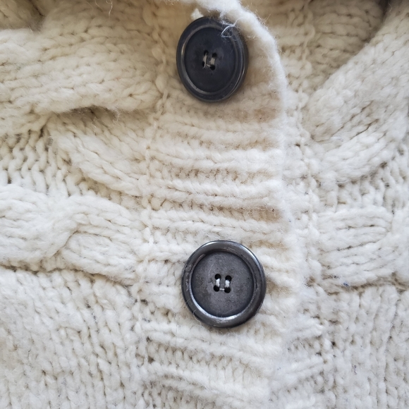 Free People Sweater - Picture 4 of 8